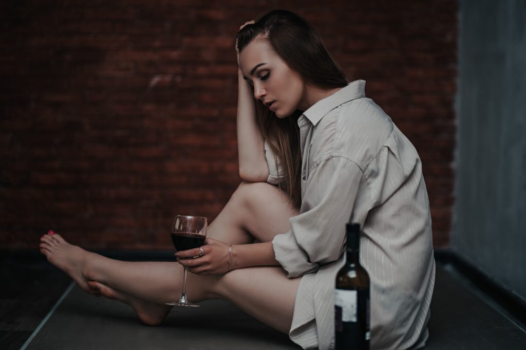 Astro karta Ribe naglašava kako bijeg od realnosti pronalaze u opijatima. (Foto: Envato Elements)