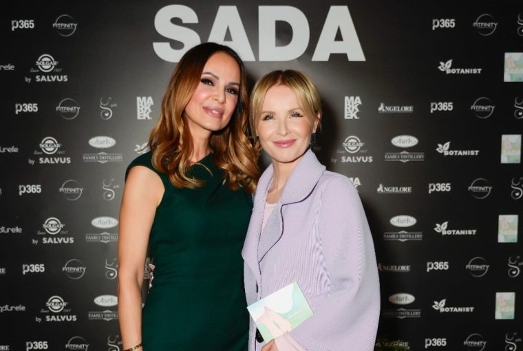 Josipa Pavičić i 'kuma' knjige Danijela Martinović (Foto: Bojan Zibar)