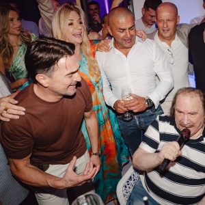 Mišo Kovač na otvorenju je pjevao pred 600 uzvanika (Foto: Ante Gugić)