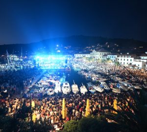 Oliveru u čast osmi put najavljena je manifestacija 'Trag u beskraju', koja će trajati šest dana (Foto: Ante Cizmic/ CROPIX)